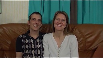 Amateur Couple'S Steamy Encounter On Webcam