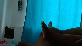 Amateur Wife Gets Licked And Masturbated By Friend On Webcam